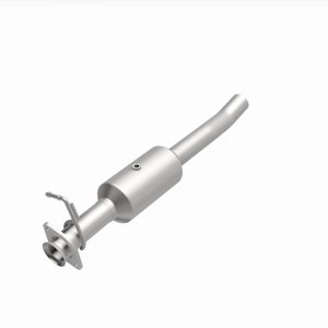 Ford F-650 Performance Exhaust - Underbody - Magnaflow - OEM Grade Direct-Fit Catalytic Converter - `16-`19