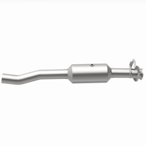 Ford F-650 Performance Exhaust - Underbody - Magnaflow - OEM Grade Direct-Fit Catalytic Converter - `16-`19