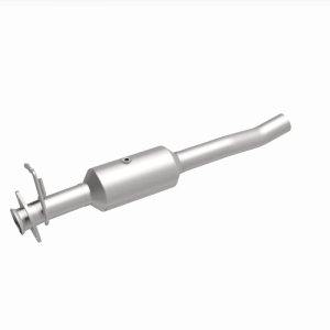 Ford F-750 Performance Exhaust - Underbody - Magnaflow - OEM Grade Direct-Fit Catalytic Converter - `16-`19
