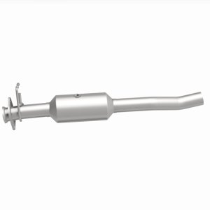 Ford F-750 Performance Exhaust - Underbody - Magnaflow - OEM Grade Direct-Fit Catalytic Converter - `16-`19