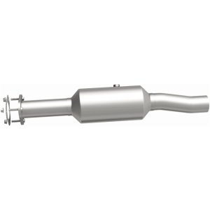 Ford E-450 Super Duty Catalytic Converter - Magnaflow - Direct-Fit OEM Grade - `16-`19