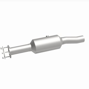 Ford E-450 Super Duty Catalytic Converter - Magnaflow - Direct-Fit OEM Grade - `16-`19