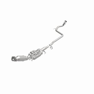 Toyota Prius C Catalytic Converter - Underbody - Magnaflow - OEM Grade Direct-Fit - `14-`19
