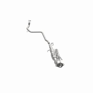 Toyota Prius C Catalytic Converter - Underbody - Magnaflow - OEM Grade Direct-Fit - `14-`19