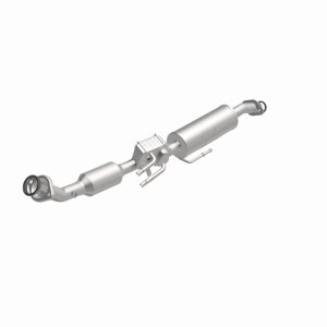 Toyota Prius Prime Catalytic Converter - Underbody - Magnaflow - OEM Grade Direct-Fit - `17-`22