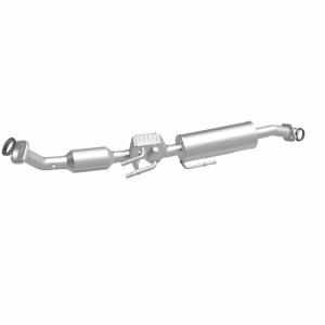 Toyota Prius Prime Catalytic Converter - Underbody - Magnaflow - OEM Grade Direct-Fit - `17-`22
