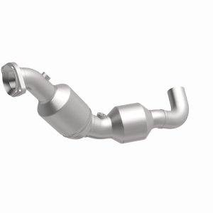 Ford F-150 Catalytic Converter - Left - Magnaflow - Direct Fit, OEM Grade - `21-`23