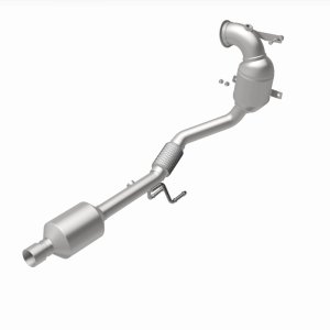 Volkswagen Taos Catalytic Converter - Magnaflow - OEM Grade Direct-Fit - `22-`23