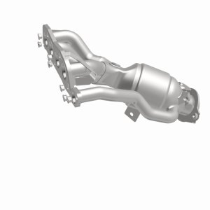 Toyota Corolla Cross Catalytic Converter - Magnaflow - OEM Grade Direct-Fit 290134 - `22-`23