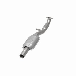 Volvo V40 Catalytic Converter - Rear - Magnaflow - California Grade CARB Compliant Direct-Fit - 2004