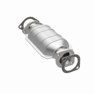 Nissan Maxima Catalytic Converter - Magnaflow - California Grade CARB Compliant Direct-Fit - `02-`03