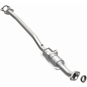 Chevrolet Metro Catalytic Converter - Magnaflow - California Grade CARB Compliant Direct-Fit - `99-`01