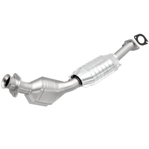 Lincoln Town Car Catalytic Converter - Magnaflow - California Grade CARB Compliant Direct-Fit - `96-`02