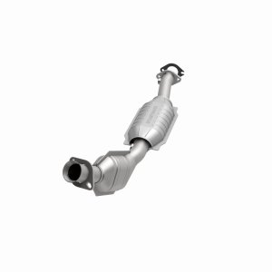 Lincoln Town Car Catalytic Converter - Magnaflow - California Grade CARB Compliant Direct-Fit - `96-`02