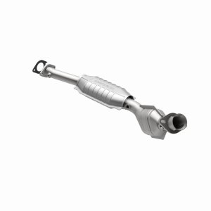 Lincoln Town Car Catalytic Converter - Magnaflow - California Grade CARB Compliant Direct-Fit - `96-`02