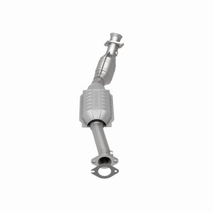 Lincoln Town Car Catalytic Converter - Magnaflow - California Grade CARB Compliant Direct-Fit - `96-`02