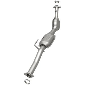 Ford Ranger Catalytic Converter - Rear - Magnaflow - California Grade CARB Compliant Direct-Fit - `01-`03