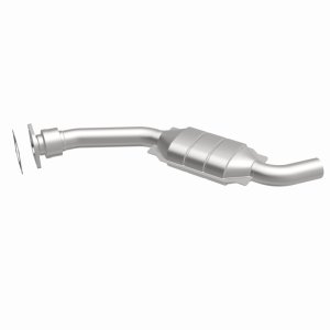 Ford Taurus Catalytic Converter - Magnaflow - California Grade CARB Compliant, Direct-Fit - `00-`01