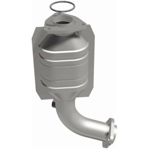 Chevrolet Tracker Catalytic Converter - Magnaflow - California Grade CARB Compliant Direct-Fit - 2000