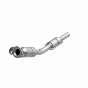 Toyota Matrix Catalytic Converter - Magnaflow - California Grade CARB Compliant - `03-`04