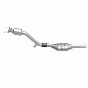 Volkswagen Passat Catalytic Converter - Magnaflow - Direct Fit - `00-`05