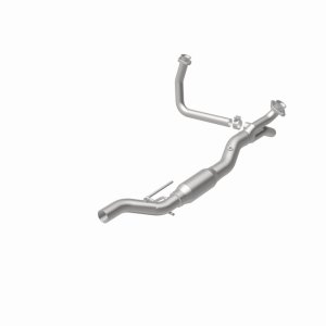 Dodge Ram 1500 Van Catalytic Converter - Magnaflow - California Grade CARB Compliant Direct-Fit - `01-`02