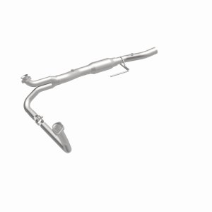 Dodge Ram 3500 Van Catalytic Converter - Magnaflow - California Grade CARB Compliant Direct-Fit - `01-`02