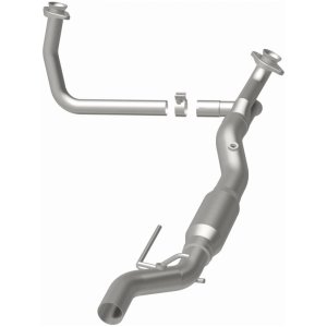 Dodge Ram 3500 Van Catalytic Converter - Magnaflow - California Grade CARB Compliant Direct-Fit - `01-`02
