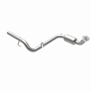 Cadillac Escalade Catalytic Converter - Magnaflow - California Grade CARB Compliant Direct-Fit - `02-`03 Cadillac Escalade Catalytic Converter - Magnaflow - California Grade CARB Compliant Direct-Fit - `02-`03