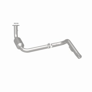 GMC Yukon Catalytic Converter - Magnaflow - California Grade CARB Compliant Direct-Fit - `02-`03