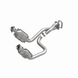 Ford F-250 Super Duty Catalytic Converter - Magnaflow - Direct Fit - 2005