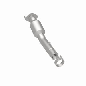 GMC Sierra 1500 HD Catalytic Converter - Magnaflow - Direct Fit - 2001