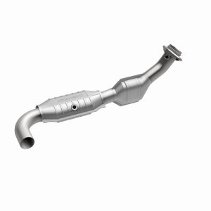 Ford Expedition Catalytic Converter - Magnaflow - California Grade CARB Compliant - 2001