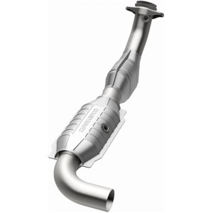 Ford F-150 Catalytic Converter - Magnaflow - California Grade CARB Compliant - 2001 Ford F-150 Catalytic Converter - Magnaflow - California Grade CARB Compliant - 2001