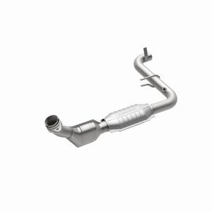 Ford Lightning Catalytic Converter - Magnaflow - Direct Fit - 2001