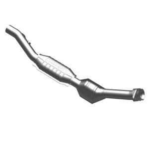 Ford F-150 Catalytic Converter - Magnaflow - California Grade CARB Compliant Direct-Fit - 2001