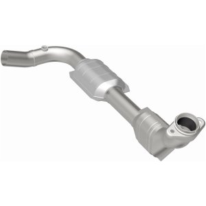 Ford E-150 Econoline Catalytic Converter - Magnaflow - California Grade CARB Compliant Direct-Fit - `00-`02