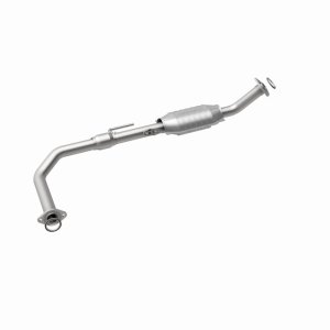Toyota Tundra Catalytic Converter - Driver Side - Magnaflow - California Grade CARB Compliant Direct-Fit - `00-`02