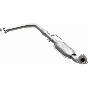 Toyota Tundra Catalytic Converter - Driver Side - Magnaflow - California Grade CARB Compliant Direct-Fit - `00-`02