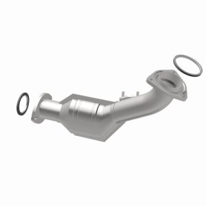 Toyota Tundra Catalytic Converter - Magnaflow - California Direct-Fit - `00-`04