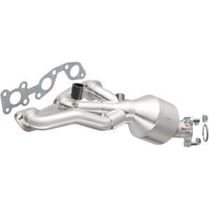 Nissan Frontier Catalytic Converter - Driver Side - Magnaflow - Direct-Fit - `01-`02