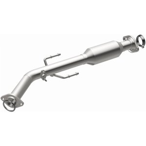 Toyota Sienna Catalytic Converter - Magnaflow - California Grade CARB Compliant Direct-Fit - `01-`03