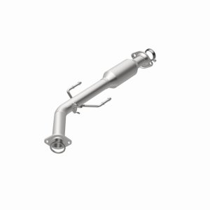Toyota Sienna Catalytic Converter - Magnaflow - California Grade CARB Compliant Direct-Fit - `01-`03