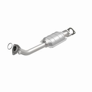 Nissan Pathfinder Catalytic Converter - Passenger Side Rear - Magnaflow - California Grade CARB Compliant Direct-Fit - `01-`04