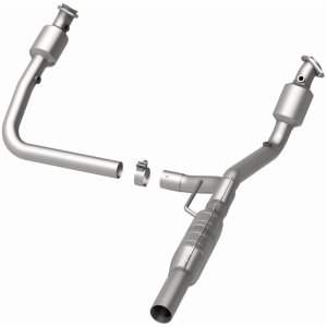 Dodge Ram 1500 Direct-Fit Catalytic Converter - Magnaflow - California Grade CARB Compliant - `00-`01