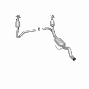 Dodge Dakota Catalytic Converter - Magnaflow - California Grade CARB Compliant, Direct-Fit, Spun Body - `01-`03