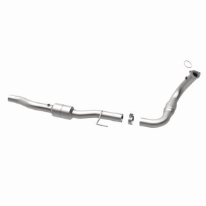 Chevrolet Avalanche 2500 Catalytic Converter - Driver Side - Magnaflow - California Grade CARB Compliant - `02-`03