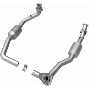 Ford E-250 Econoline Catalytic Converter - Magnaflow - California Grade CARB Compliant, Direct-Fit - 2002