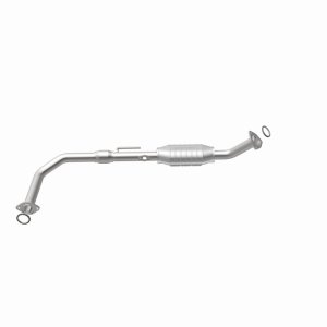 Toyota Tundra Catalytic Converter - Magnaflow - California Grade CARB Compliant Direct-Fit - `00-`02