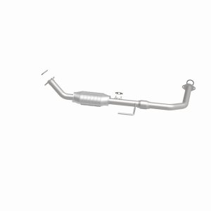 Toyota Tundra Catalytic Converter - Magnaflow - California Grade CARB Compliant Direct-Fit - `00-`02